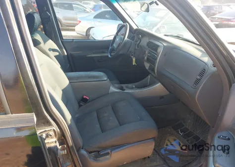 2002 Ford Explorer Sport Trac z USA, uszkodzony, nr VIN 1FMZU77E72UC25366